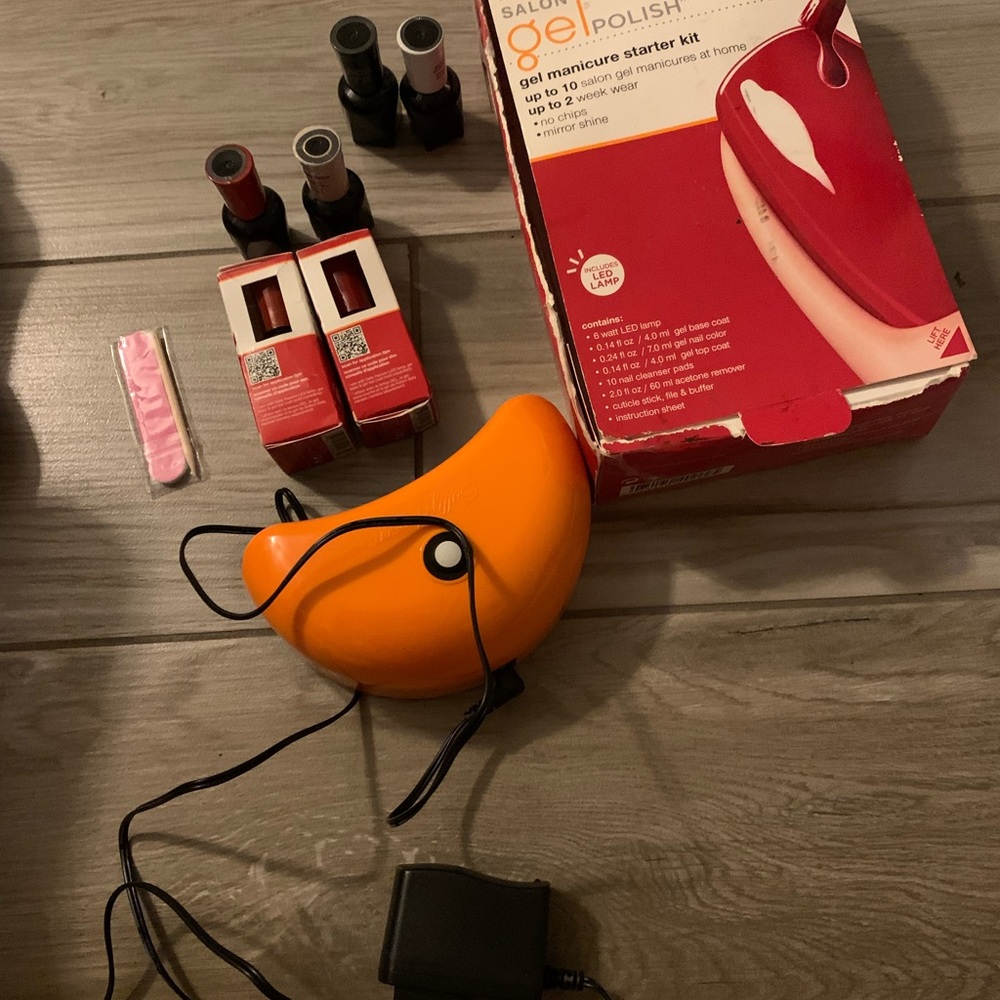 Sally Hansen gel nail kit plus colors